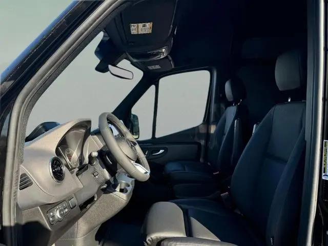 2025 Mercedes-Benz Sprinter 2500 High Roof 4-Cyl Diesel HO
