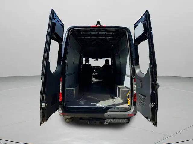 2025 Mercedes-Benz Sprinter 2500 Standard Roof 4-Cyl Diesel HO
