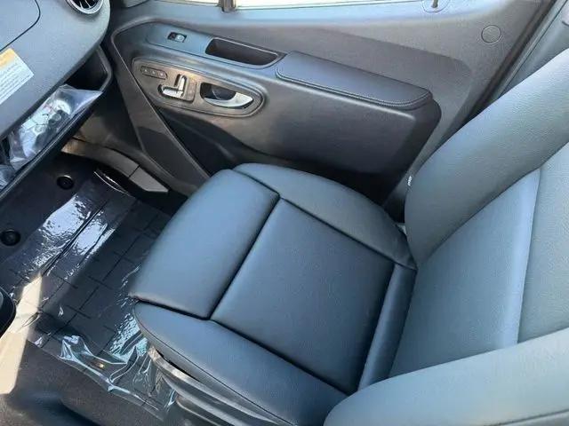 2025 Mercedes-Benz Sprinter 2500 Standard Roof 4-Cyl Diesel HO