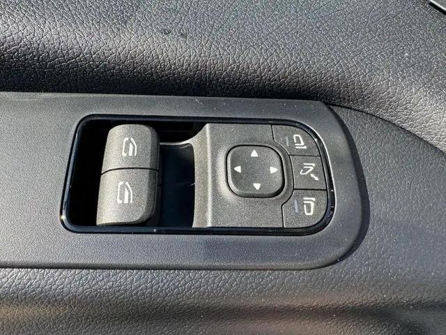 2025 Mercedes-Benz Sprinter 2500 Standard Roof 4-Cyl Diesel HO