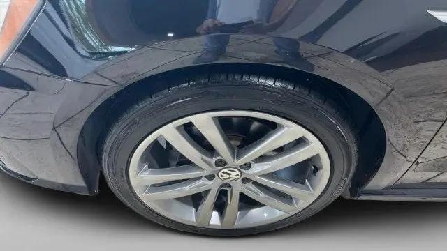 2018 Volkswagen Passat 2.0T S
