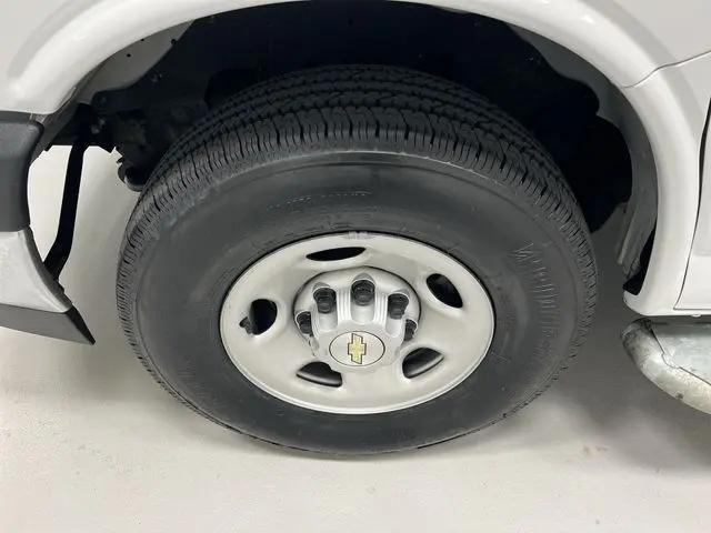 2023 Chevrolet Express Cargo Van RWD 2500 Regular Wheelbase WT