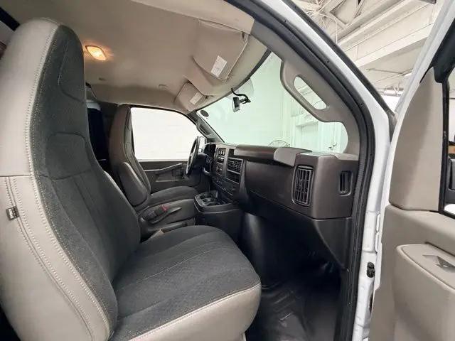 2023 Chevrolet Express Cargo Van RWD 2500 Regular Wheelbase WT