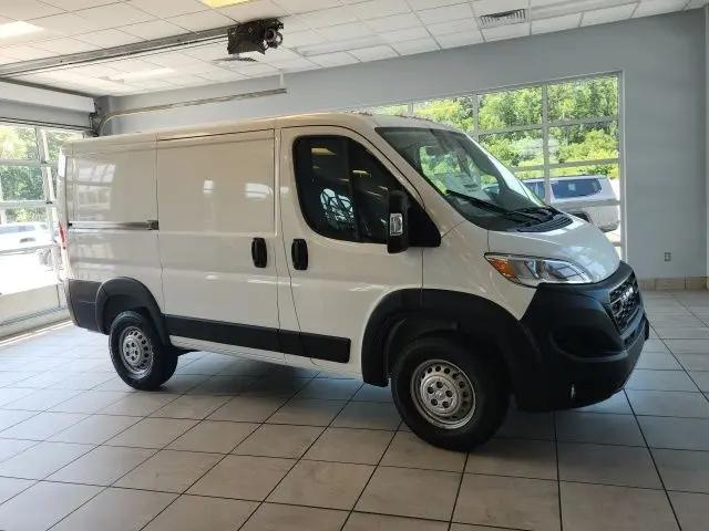 2025 Ram ProMaster Cargo Van Tradesman Low Roof 118" WB w/Pass Seat