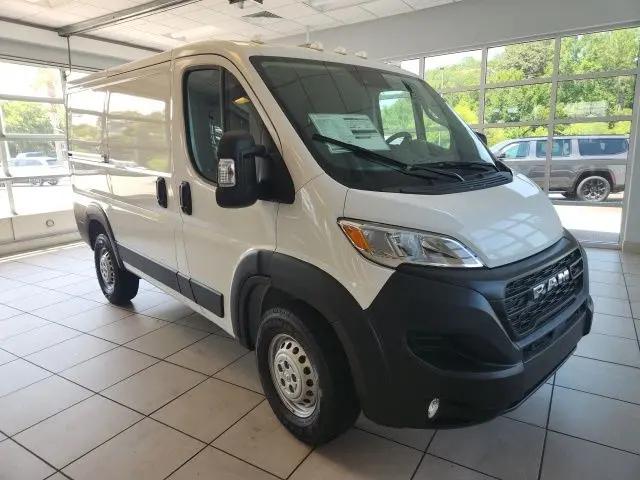 2025 Ram ProMaster Cargo Van Tradesman Low Roof 118" WB w/Pass Seat