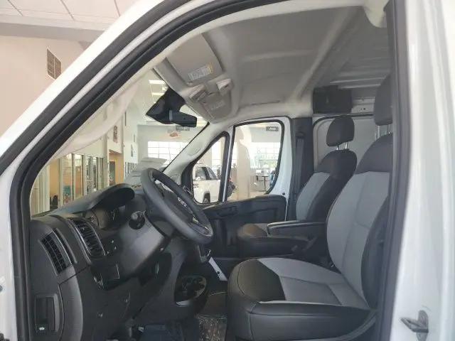 2025 Ram ProMaster Cargo Van Tradesman Low Roof 118" WB w/Pass Seat