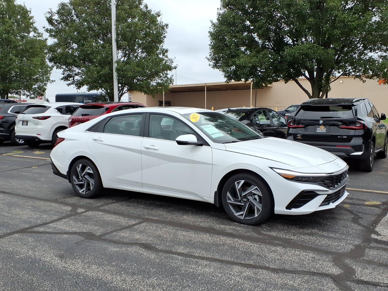 2025 Hyundai Elantra Hybrid Limited