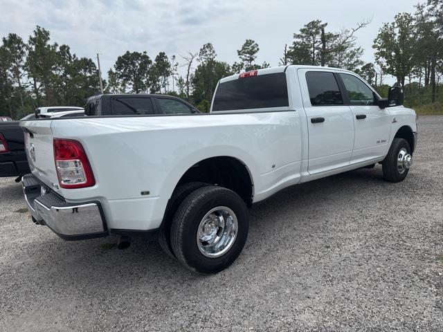 2023 RAM 3500 Big Horn Crew Cab 4x4 8 Box