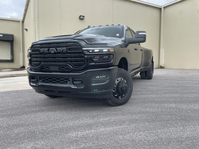 2025 RAM Ram 3500 RAM 3500 LARAMIE CREW CAB 4X4 8 BOX