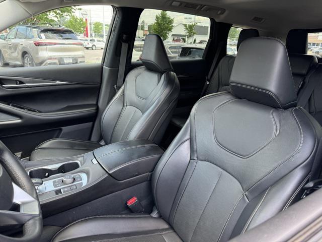 2023 INFINITI QX60 LUXE AWD