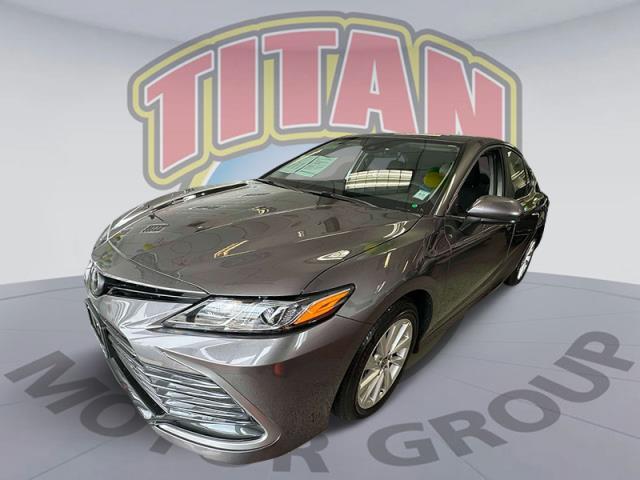 2023 Toyota Camry LE [23]