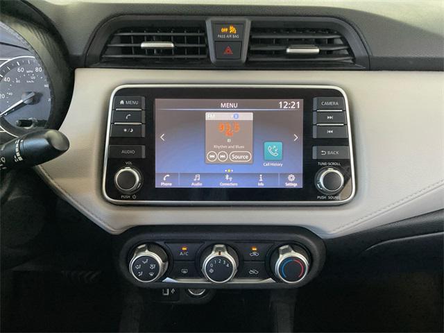 2021 Nissan Versa SV Xtronic CVT