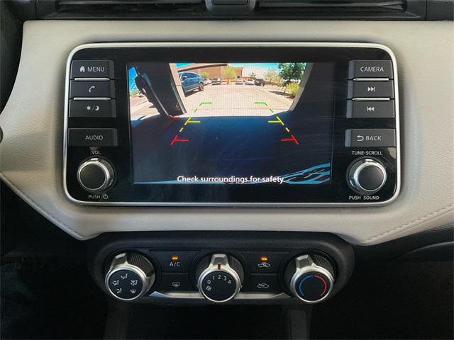 2021 Nissan Versa SV Xtronic CVT