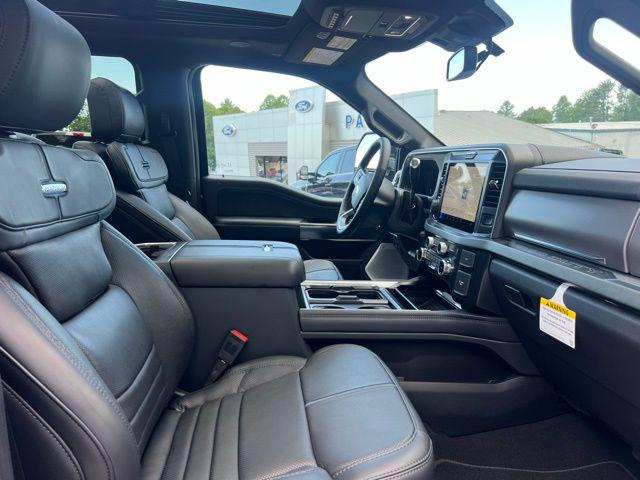 2025 Ford F-250 Platinum