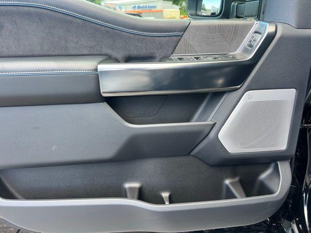 2025 Ford F-250 Platinum