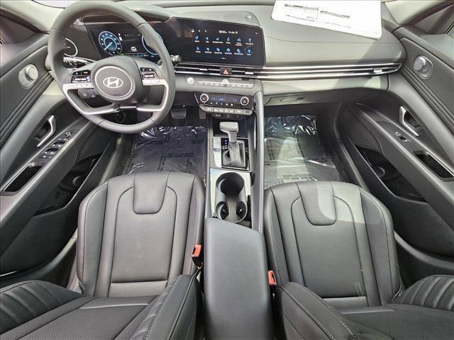 2025 Hyundai Elantra Hybrid Limited