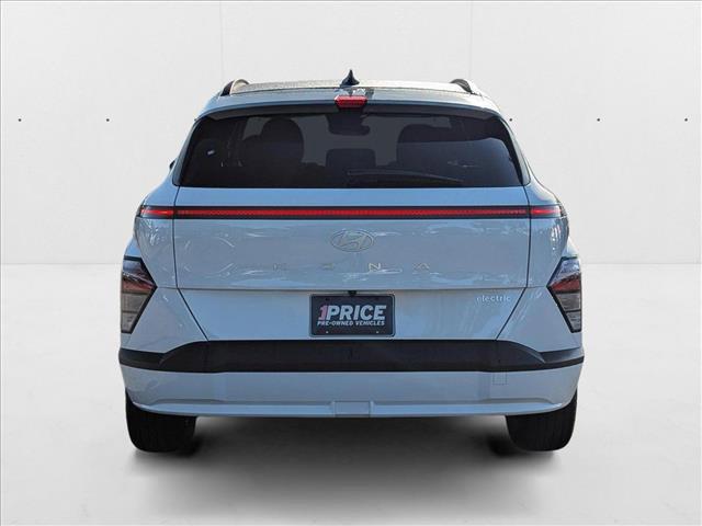 2025 Hyundai Kona EV SEL