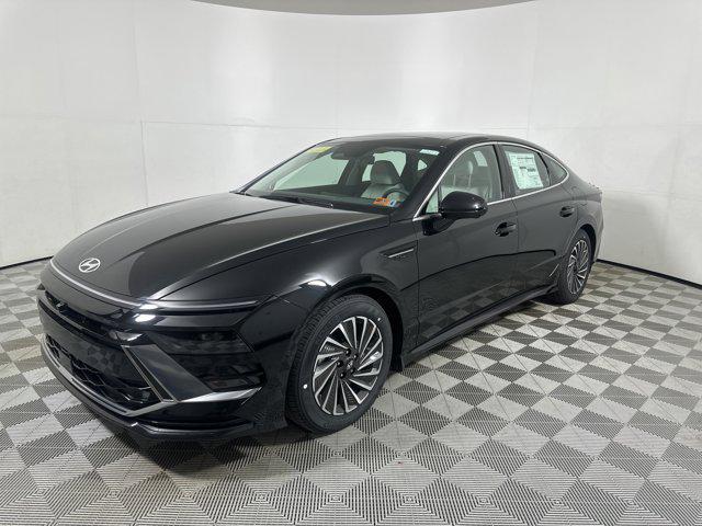2025 Hyundai Sonata Hybrid Limited