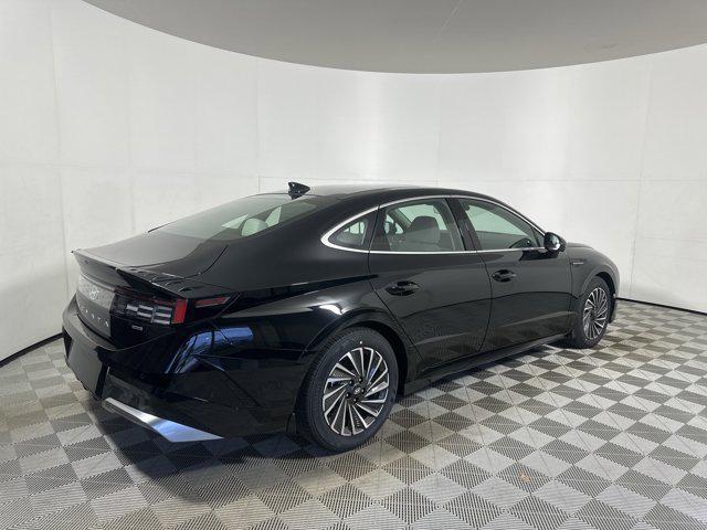 2025 Hyundai Sonata Hybrid Limited