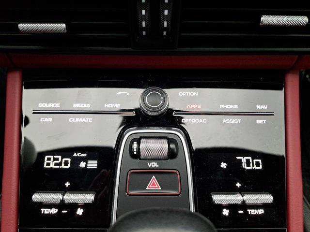 2021 Porsche Cayenne Base
