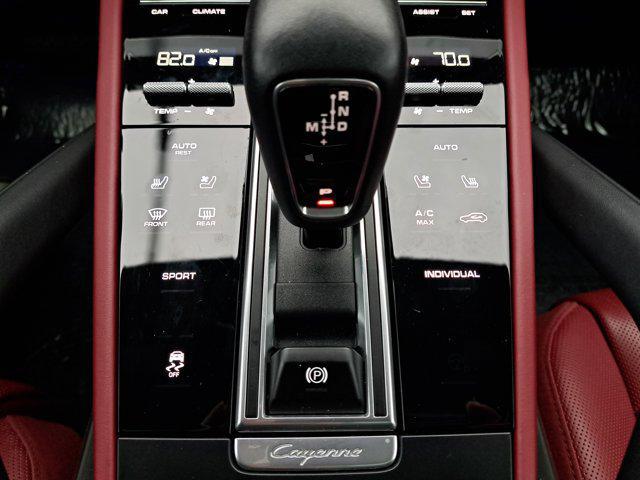 2021 Porsche Cayenne Base