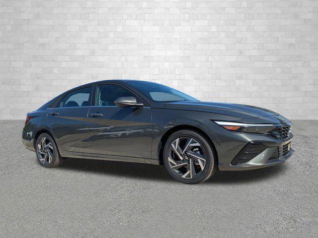 2025 Hyundai Elantra Hybrid Limited for sale in NAPLES, FL
