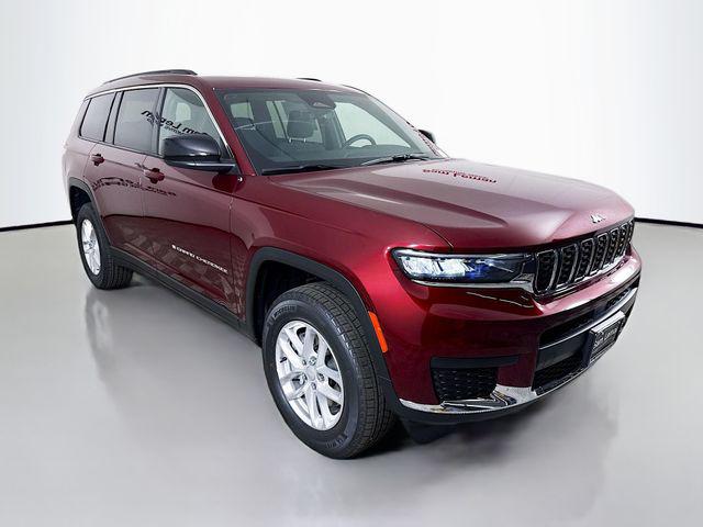 2025 Jeep Grand Cherokee GRAND CHEROKEE L LAREDO X 4X4