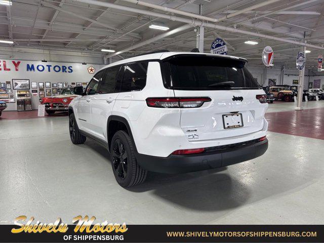 2025 Jeep Grand Cherokee GRAND CHEROKEE L ALTITUDE X 4X4