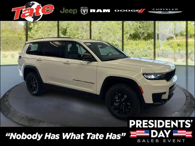 2025 Jeep Grand Cherokee GRAND CHEROKEE L ALTITUDE X 4X4