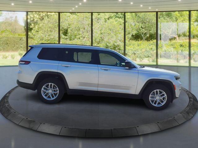 2025 Jeep Grand Cherokee GRAND CHEROKEE L LAREDO X 4X4