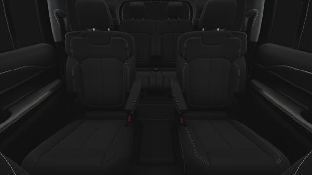 2025 Jeep Grand Cherokee GRAND CHEROKEE L LAREDO 4X4