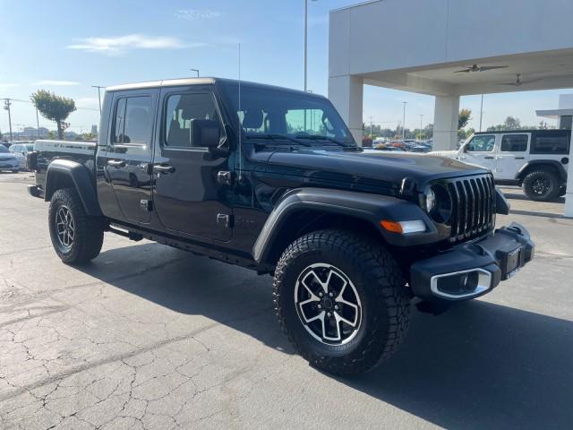 2023 Jeep Gladiator Sport S