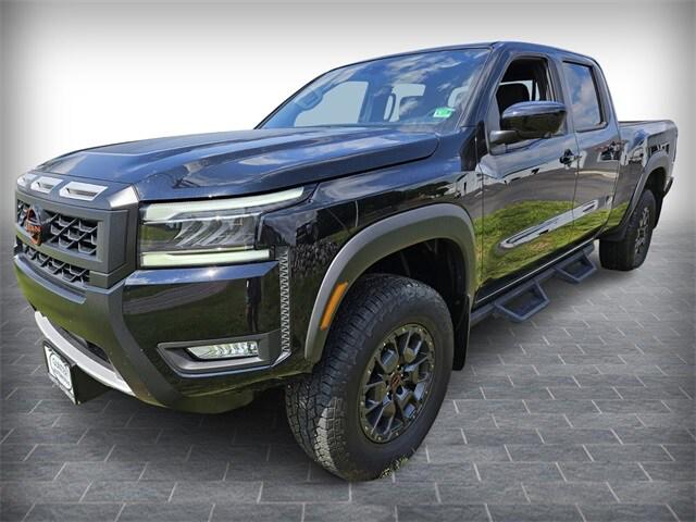 2025 Nissan Frontier Crew Cab Long Bed PRO-4X 4x4