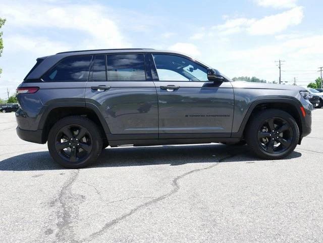 2023 Jeep Grand Cherokee Altitude 4x4