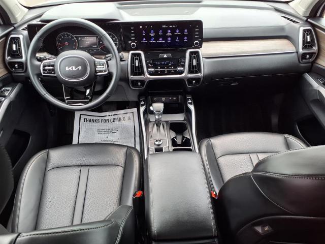 2023 Kia Sorento X-Line EX