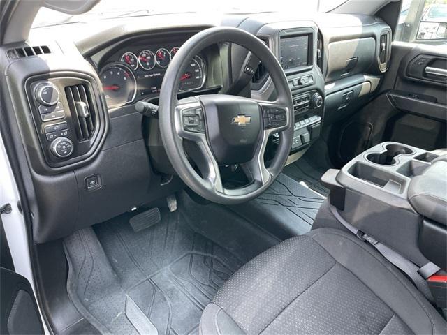 2023 Chevrolet Silverado 2500HD 4WD Crew Cab Standard Bed Custom