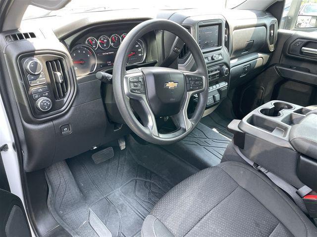 2023 Chevrolet Silverado 2500HD 4WD Crew Cab Standard Bed Custom