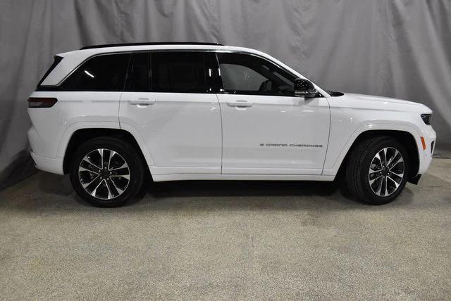2025 Jeep Grand Cherokee GRAND CHEROKEE OVERLAND 4X4