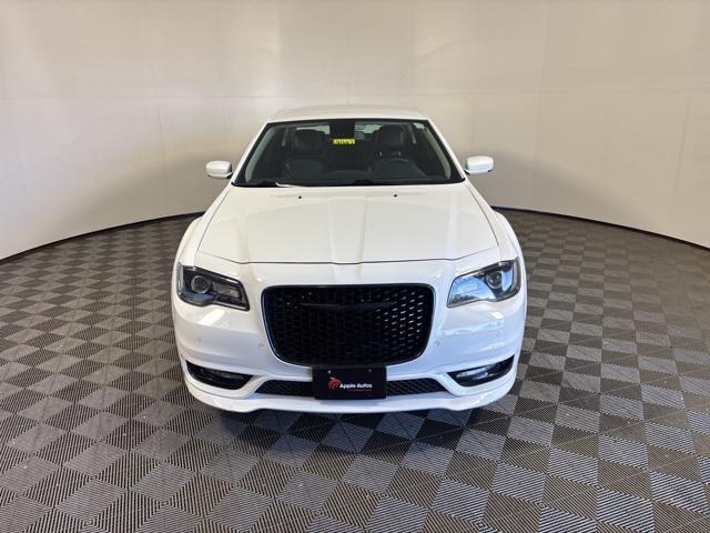 2022 Chrysler 300 Touring-L AWD