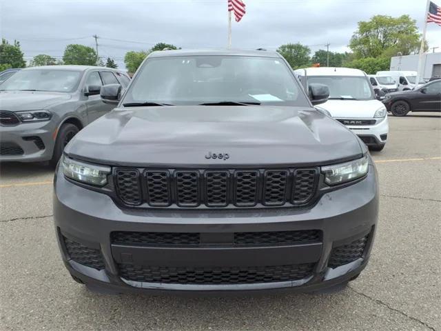 2024 Jeep Grand Cherokee L Altitude 4x4
