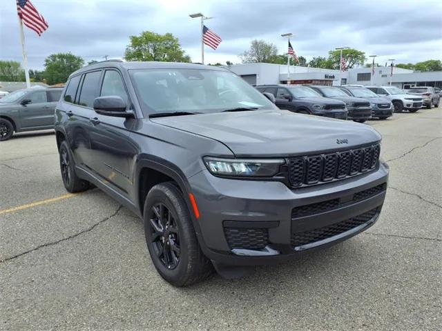 2024 Jeep Grand Cherokee L Altitude 4x4