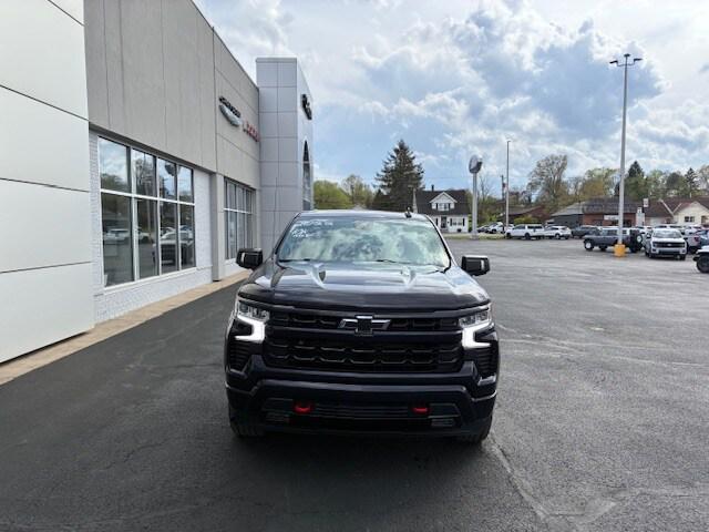2022 Chevrolet Silverado 1500 4WD Crew Cab Short Bed RST