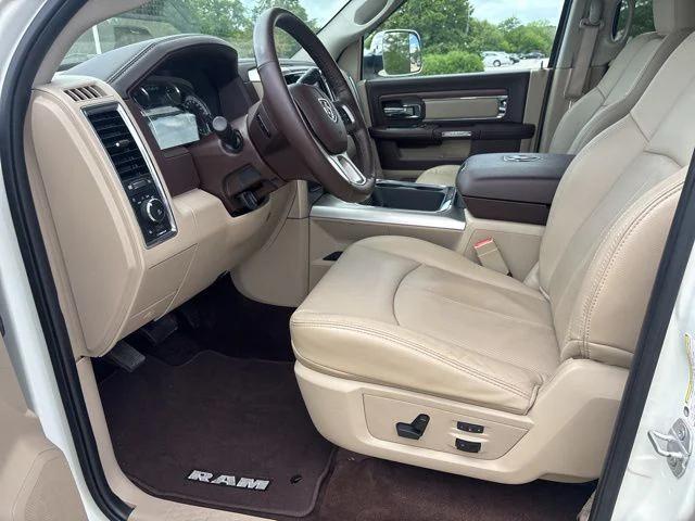 2018 RAM 2500 Laramie Crew Cab 4x4 64 Box