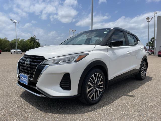 2022 Nissan Kicks SV Xtronic CVT