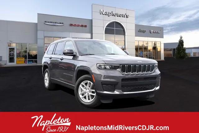 2023 Jeep Grand Cherokee L Laredo 4x4