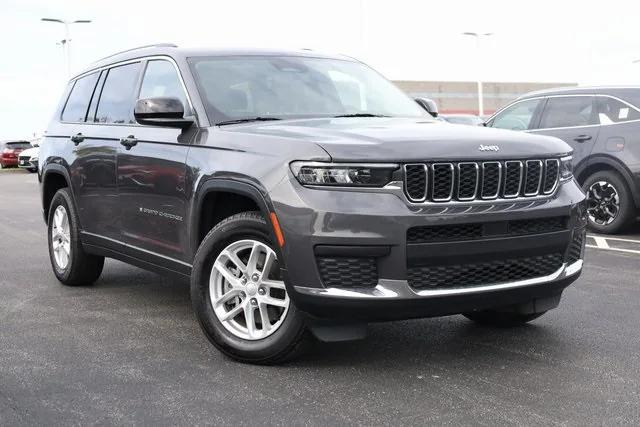 2023 Jeep Grand Cherokee L Laredo 4x4