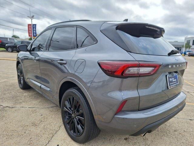 2023 Ford Escape ST-Line Elite