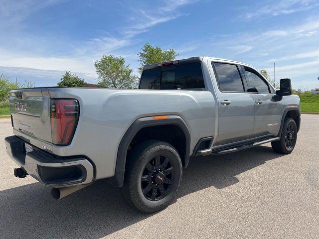 2024 GMC Sierra 2500HD 4WD Crew Cab Standard Bed AT4