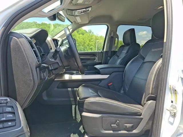 2024 Ram 4500 Chassis Tradesman/SLT/Laramie/Limited