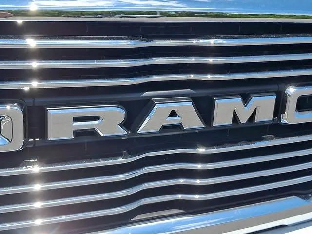 2024 Ram 4500 Chassis Tradesman/SLT/Laramie/Limited